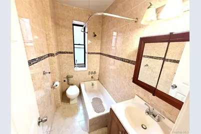 70-35 Broadway #C19, Jackson Heights, NY 11372 - Photo 7