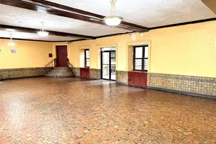 70-35 Broadway, Jackson Heights, NY 11372 - Photo 9