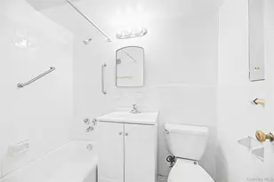 3130 Irwin Ave, Bronx, NY 10463 - Photo 13