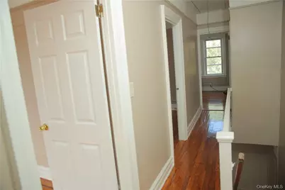 4457 Mundy Lane, Bronx, NY 10466 - Photo 9