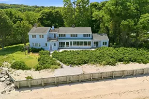 91 Fresh Pond Rd, Northport, NY 11768 - Photo 3