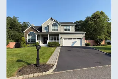 2 Jane Street, Miller Place, NY 11764 - Photo 1