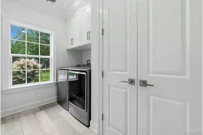 2 Jane Street, Miller Place, NY 11764 - Photo 17