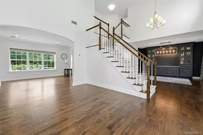 2 Jane Street, Miller Place, NY 11764 - Photo 5