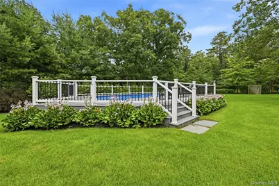2 Jane Street, Miller Place, NY 11764 - Photo 31