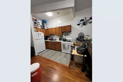 877 Elsmere Place, Bronx, NY 10460 - Photo 9