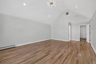 296 Westchester Avenue, West Babylon, NY 11704 - Photo 31