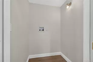 296 Westchester Ave, West Babylon, NY 11704 - Photo 41