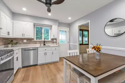 18 Kathy Court, Northport, NY 11768 - Photo 7