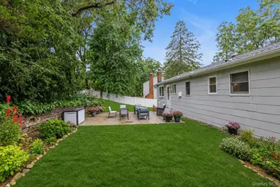 18 Kathy Court, Northport, NY 11768 - Photo 21