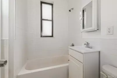 35 Crown Street #3H, Brooklyn, NY 11225 - Photo 7