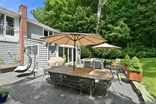 12 Valley Dr, Huntington, NY 11743 - Photo 25