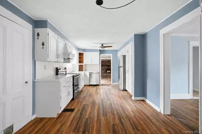 23 Kent Avenue, Poughkeepsie, NY 12603 - Photo 7