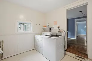 23 Kent Ave, Poughkeepsie, NY 12603 - Photo 11