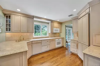 6 Crown Hill Road, Northport, NY 11768 - Photo 15
