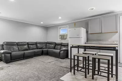84 Barnum Street, West Babylon, NY 11704 - Photo 19