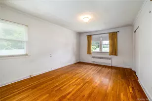 296 N Long Beach Rd, Rockville Centre, NY 11570 - Photo 13