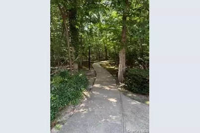855 Birchwood Road, Medford, NY 11763 - Photo 13