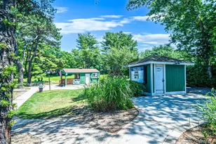 855 Birchwood Rd, Medford, NY 11763 - Photo 15