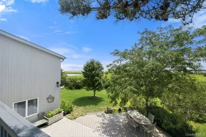 282 Belvedere Drive, Oakdale, NY 11769 - Photo 47