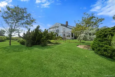 282 Belvedere Drive, Oakdale, NY 11769 - Photo 41