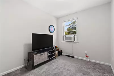 3214 Griswold Avenue, Bronx, NY 10465 - Photo 17