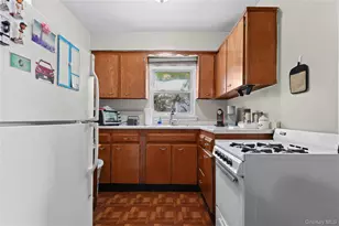 3214 Griswold Ave, Bronx, NY 10465 - Photo 27
