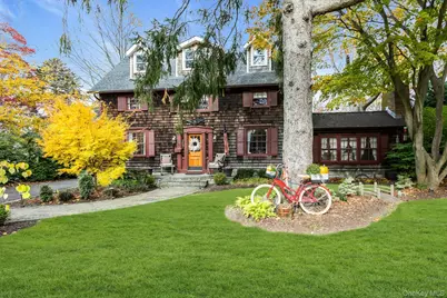 105 Academy Street, Bayport, NY 11705 - Photo 1