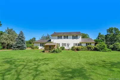 865 Peconic Bay Boulevard, Laurel, NY 11948 - Photo 5