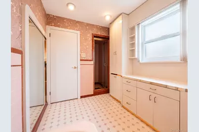 76-26 176th Street, Fresh Meadows, NY 11366 - Photo 31
