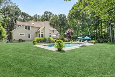 16 Barclay Drive, Sag Harbor, NY 11963 - Photo 7