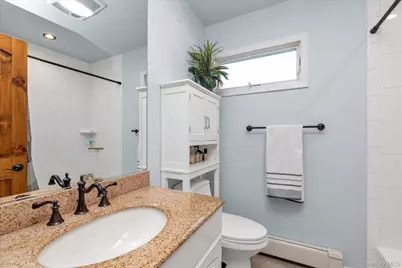 14 Coles Place, Northport, NY 11768 - Photo 17