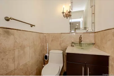 634 Jarvis Avenue, Far Rockaway, NY 11691 - Photo 13