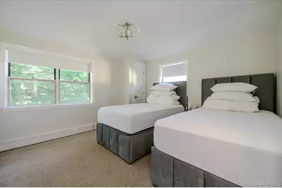 634 Jarvis Avenue, Far Rockaway, NY 11691 - Photo 15