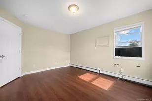 394 Warwick Rd, East Meadow, NY 11554 - Photo 19