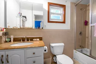 257 Schenck Ave, Great Neck, NY 11021 - Photo 11