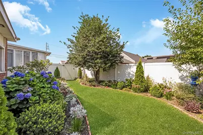 133 Booth Street, Hempstead, NY 11550 - Photo 11