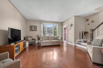 2053 Turnbull Avenue, Bronx, NY 10473 - Photo 3