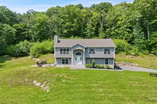 71 Hitchcock Hill Rd, Mahopac, NY 10541 - Photo 3