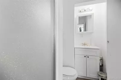 194 Woodfield Road, West Hempstead, NY 11552 - Photo 9