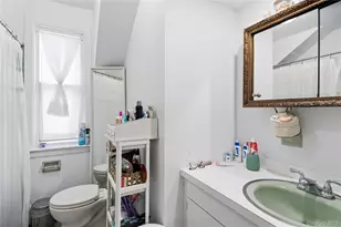 194 Woodfield Rd, West Hempstead, NY 11552 - Photo 13
