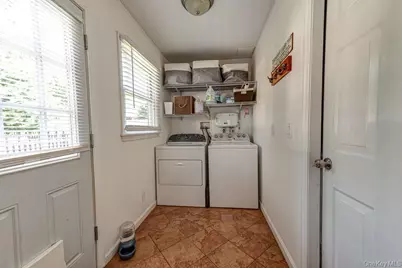 414 2nd Avenue W, East Northport, NY 11731 - Photo 11