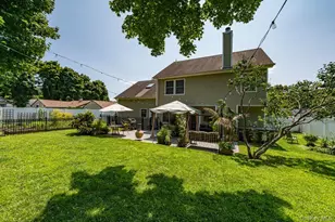 414 2nd Ave W, East Northport, NY 11731 - Photo 23