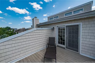 720 Farmers Avenue, Bellmore, NY 11710 - Photo 23