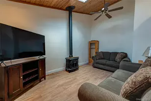 720 Farmers Ave, Bellmore, NY 11710 - Photo 13