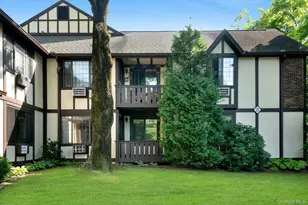 21 Foxwood Dr, Pleasantville, NY 10570 - Photo 3
