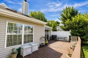 65 Mystic Cir, Bay Shore, NY 11706 - Photo 5