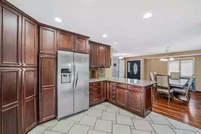 107 Terry Road, Sayville, NY 11782 - Photo 9