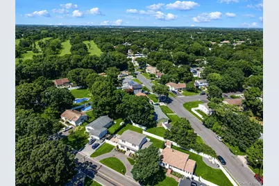 107 Terry Road, Sayville, NY 11782 - Photo 33