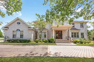 52 Snapdragon Ln, Roslyn Heights, NY 11577 - Photo 3